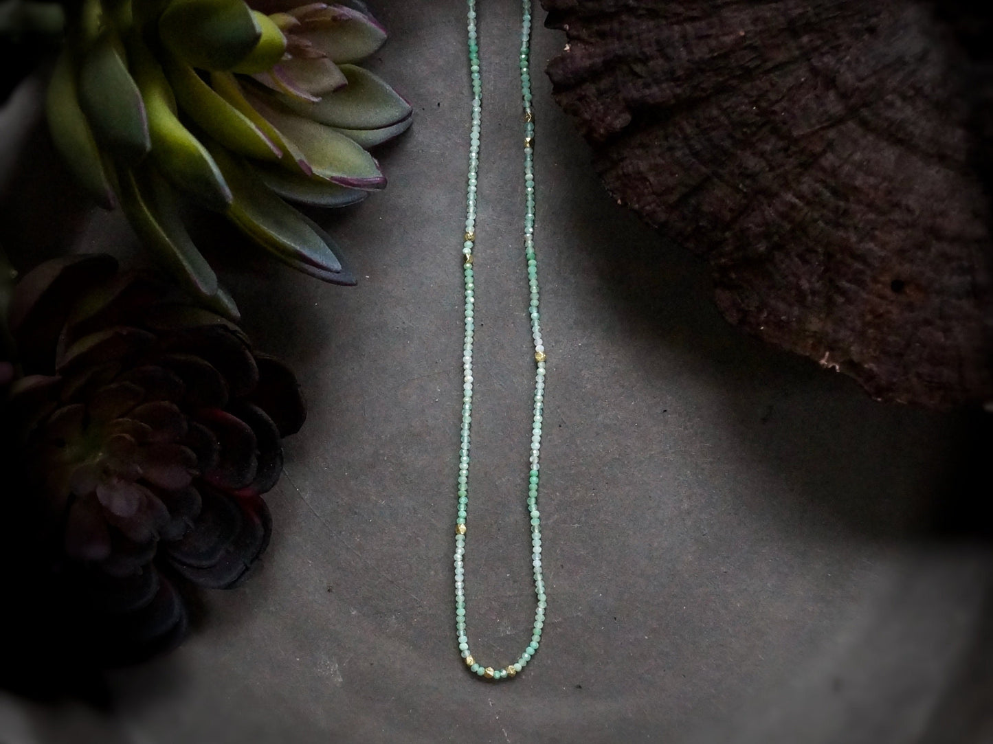 14K Solid Gold: Chrysoprase Beaded Necklace, Simple Chalcedony Choker, Dainty Mint Green Gemstone Necklace, Fine Jewelry, Minimalist