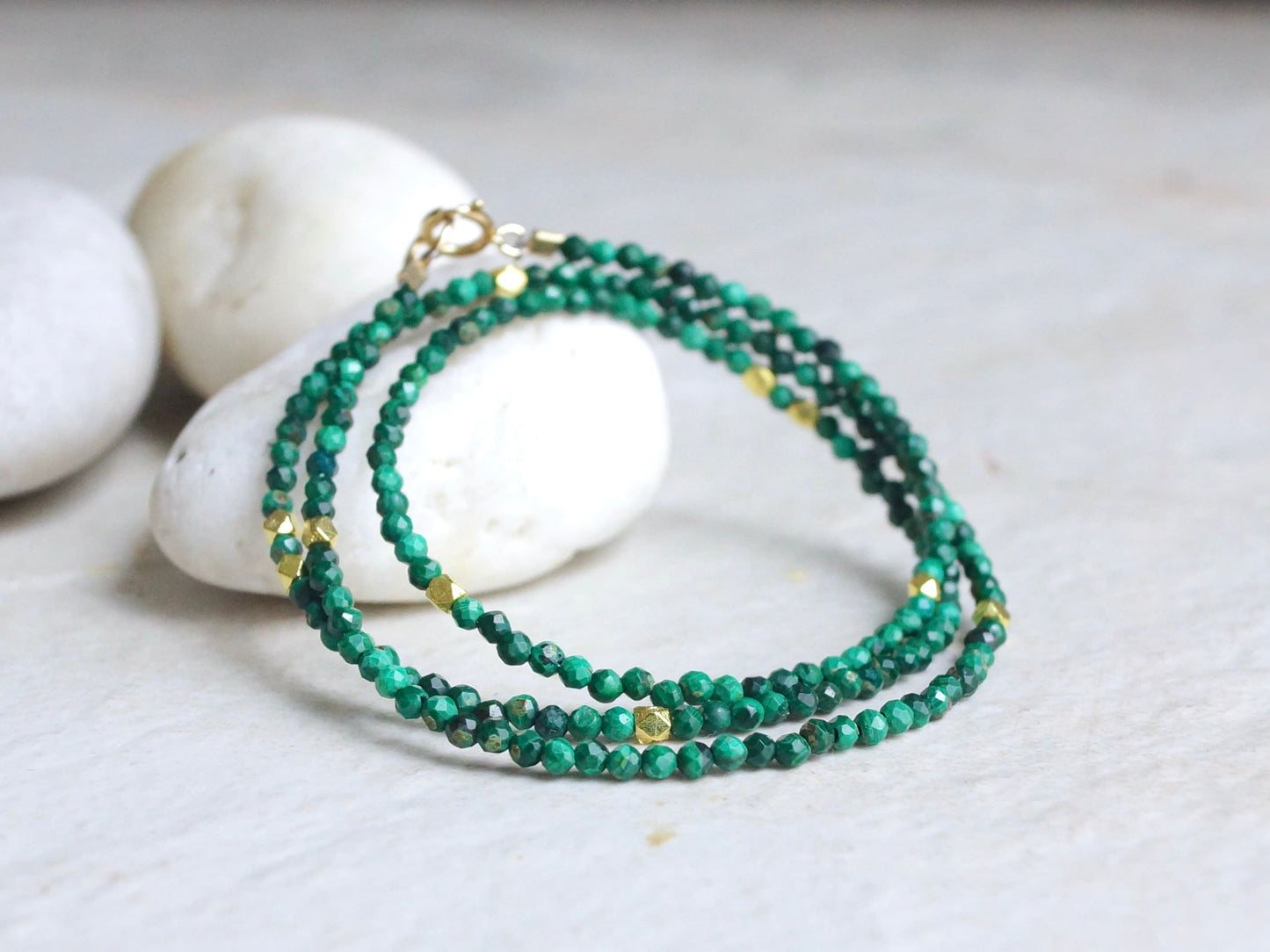 14K Solid Gold: Green Malachite Beaded Necklace, Layering Malachite Necklace, Dainty Deep Green Gemstone Necklace, Fine Jewelry, Minimalist