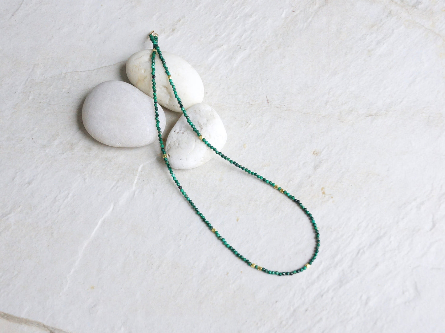 14K Solid Gold: Green Malachite Beaded Necklace, Layering Malachite Necklace, Dainty Deep Green Gemstone Necklace, Fine Jewelry, Minimalist