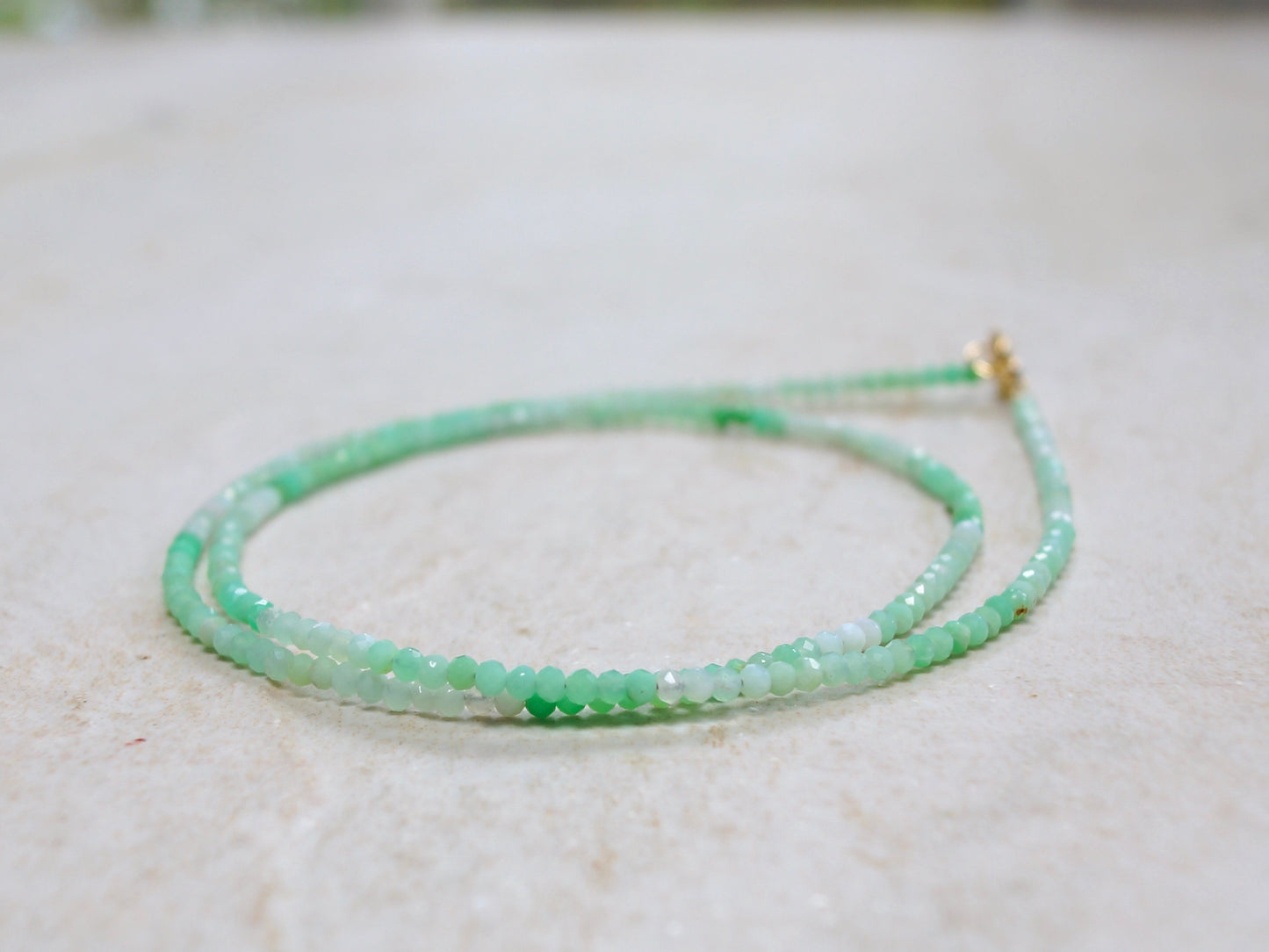 14K Solid Gold: Chrysoprase Beaded Necklace, Simple Chalcedony Choker, Dainty Mint Green Gemstone Necklace, Fine Jewelry, Minimalist