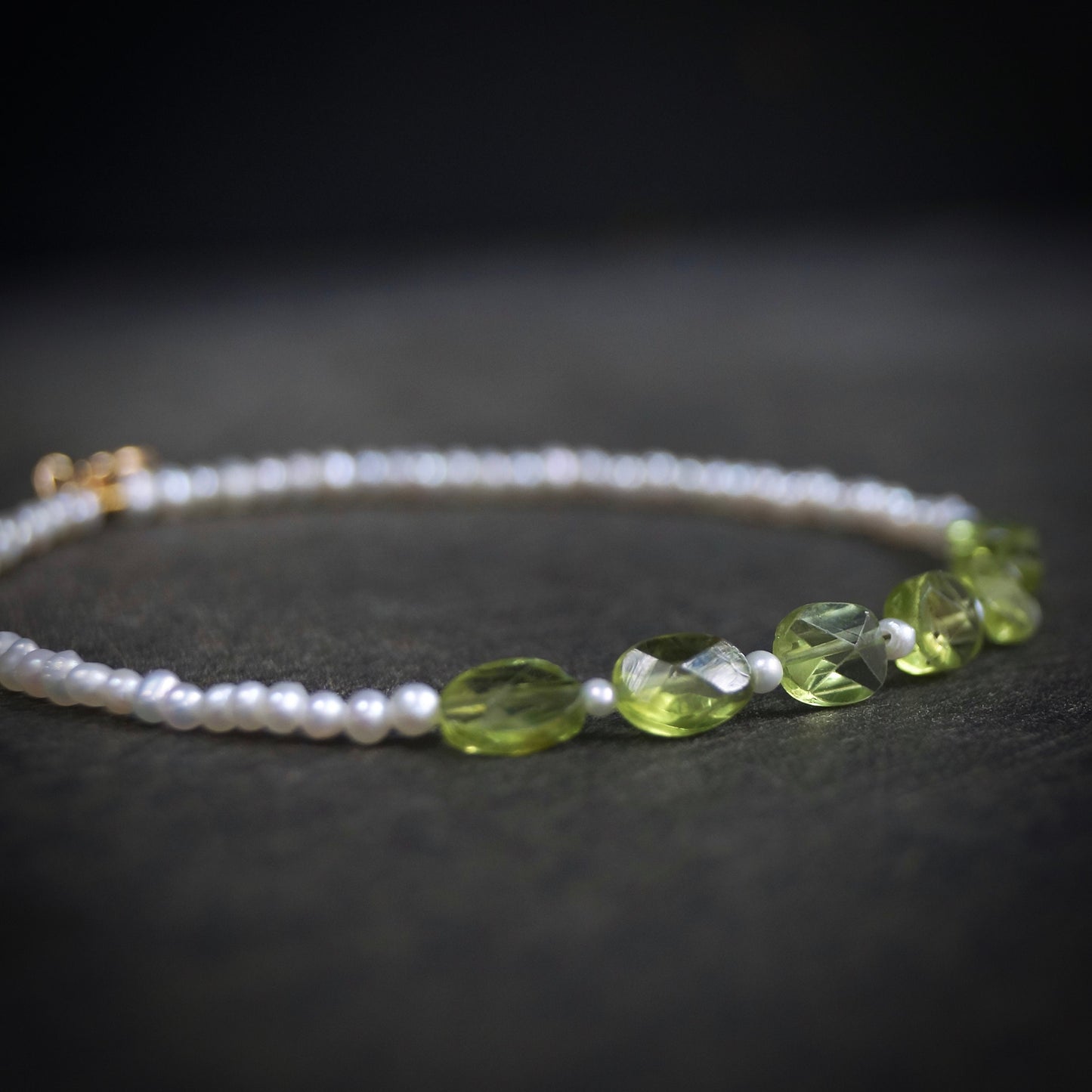 14K Solid Gold: Peridot & Pearl Bead Bracelet| Green Crystal Bracelet| Natural Pearl Bracelet